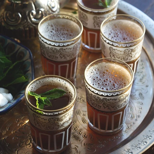 Moroccan Mint Tea (Atay Benaana)